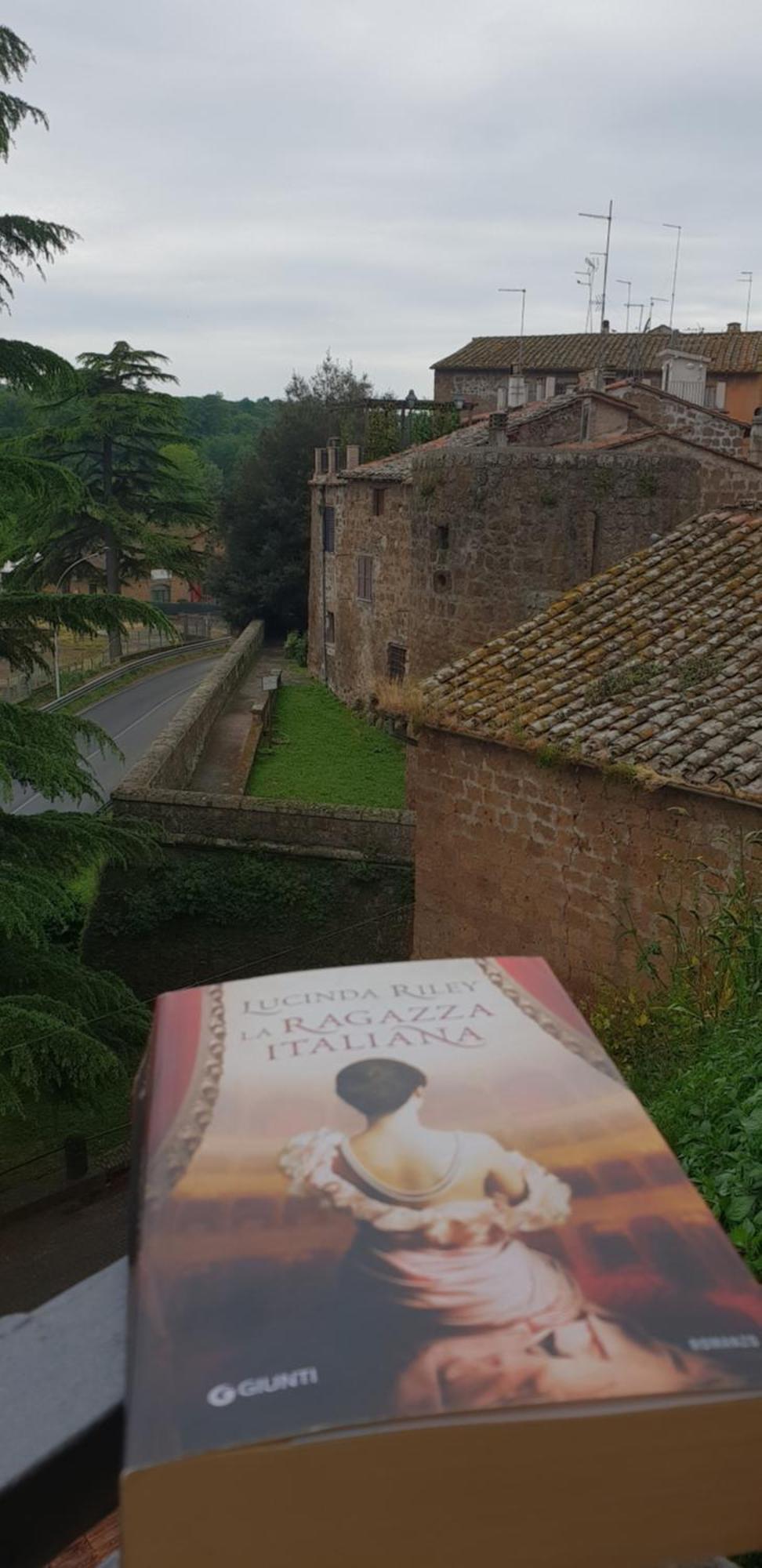 La Casa Dei Libri Villa Sutri Exterior photo